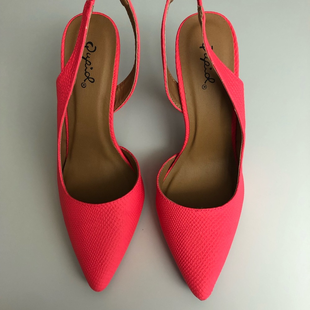 Qupid Heels - Picture 2 of 3